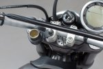 Držiak zásuvky zapaľovača M8 EMA.00.107.12300 čierna